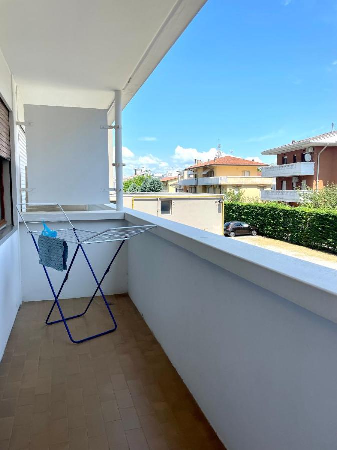 Condominio Centrale 104 Lignano Sabbiadoro Zewnętrze zdjęcie
